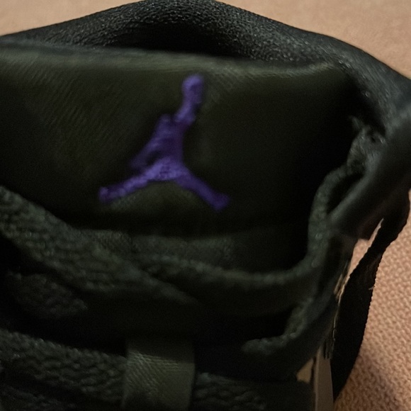 Jordan shoes Retro 1 Mid SE Toddler Air Jordan/ no box - Picture 5 of 8